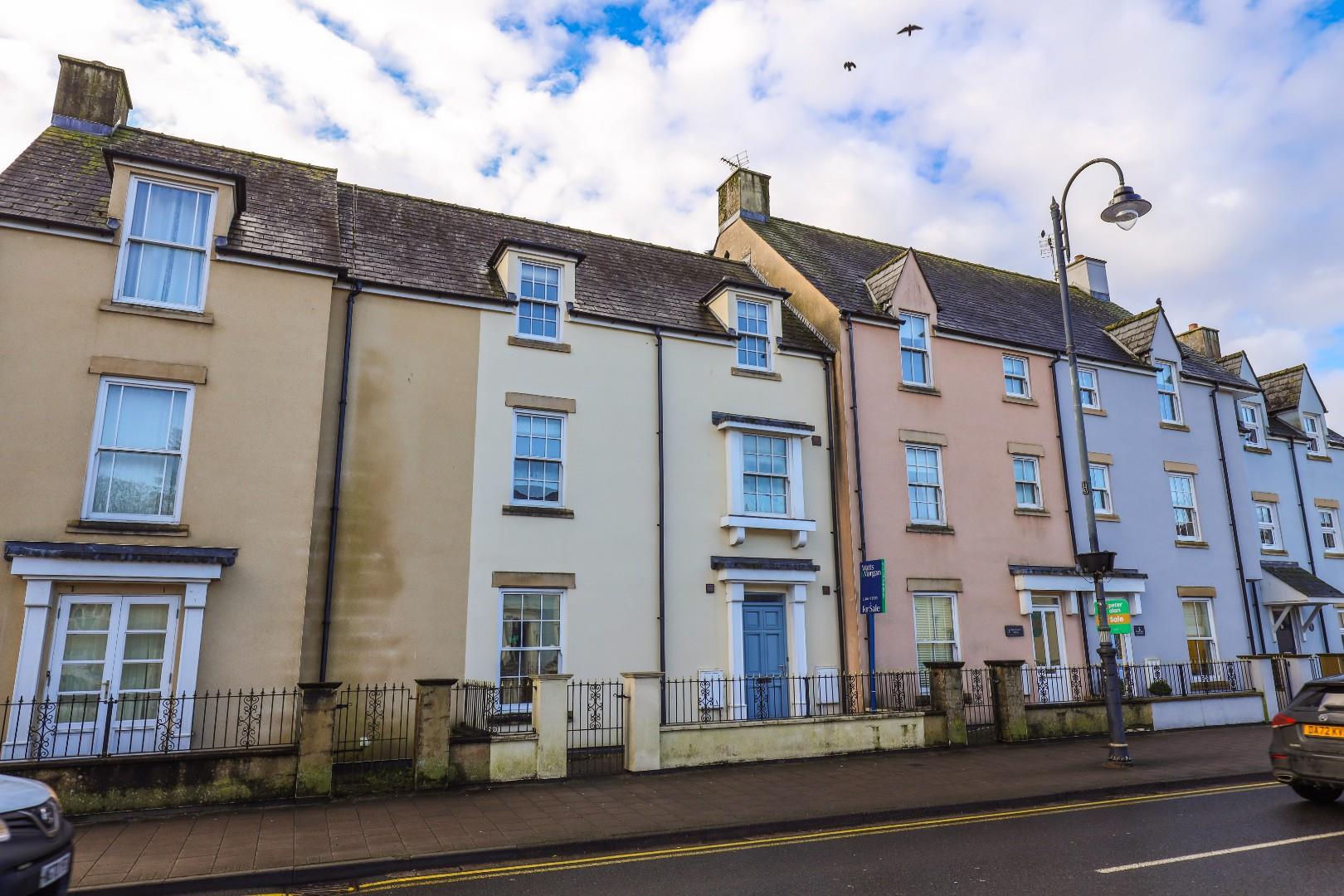 Riverside Mews, Cowbridge, Vale of Glamorgan, CF71 7NA